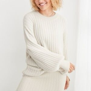 Aerie Buttercream Crew Women’s Sweater